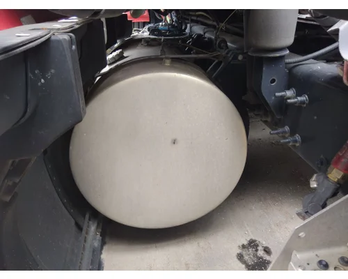 INTERNATIONAL LT FUEL TANK
