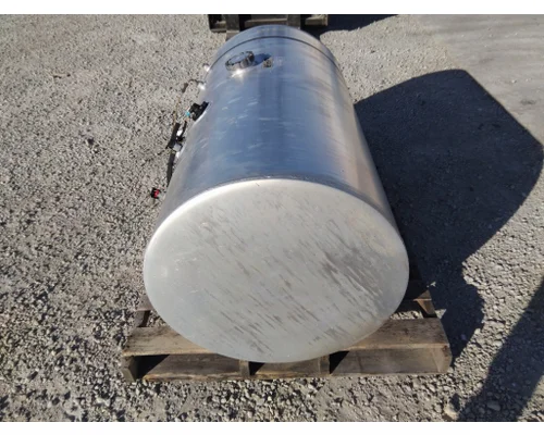 INTERNATIONAL LT FUEL TANK