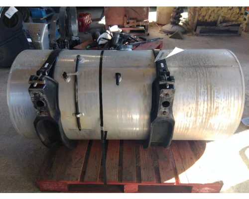 INTERNATIONAL LT FUEL TANK