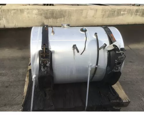 INTERNATIONAL LT FUEL TANK