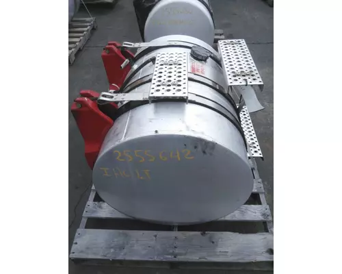 INTERNATIONAL LT FUEL TANK