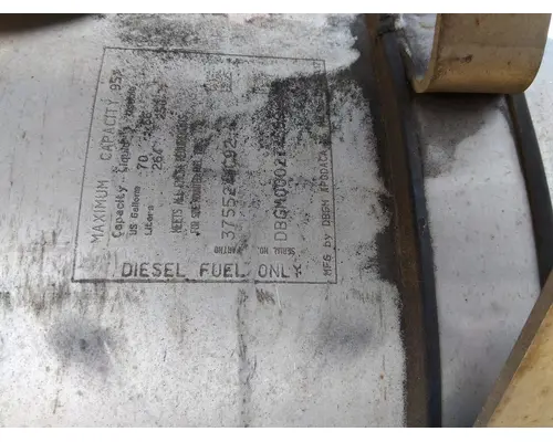 INTERNATIONAL LT FUEL TANK