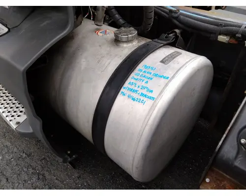 INTERNATIONAL LT FUEL TANK