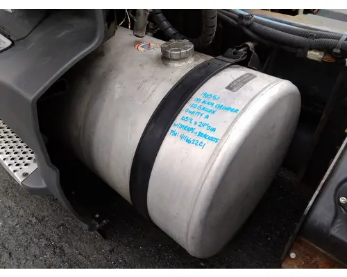 INTERNATIONAL LT FUEL TANK