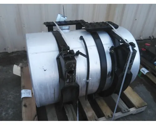 INTERNATIONAL LT FUEL TANK