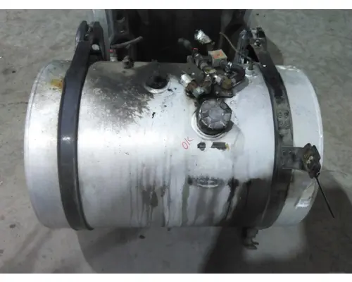 INTERNATIONAL LT FUEL TANK