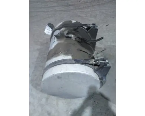 INTERNATIONAL LT FUEL TANK