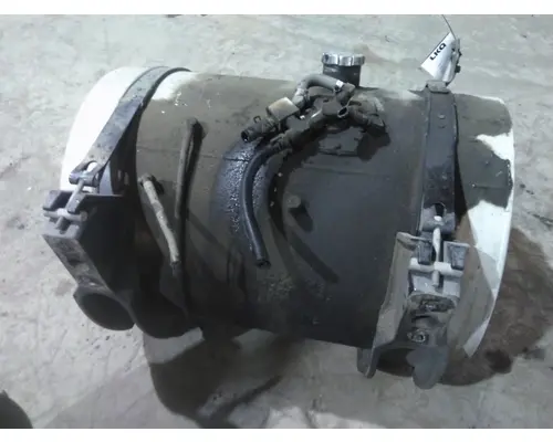 INTERNATIONAL LT FUEL TANK