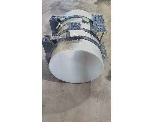 INTERNATIONAL LT FUEL TANK