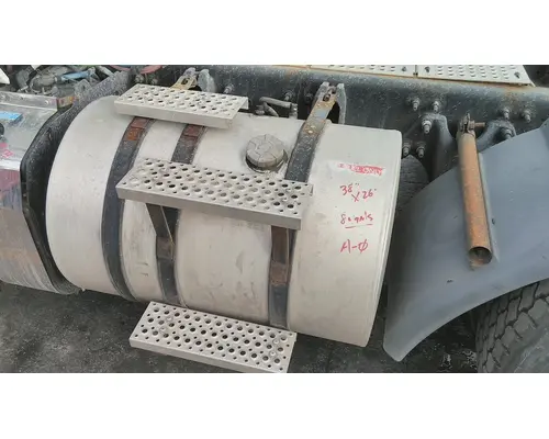 INTERNATIONAL LT FUEL TANK