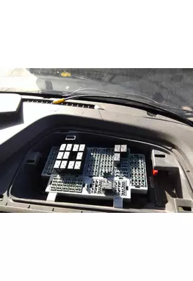 INTERNATIONAL LT FUSE BOX