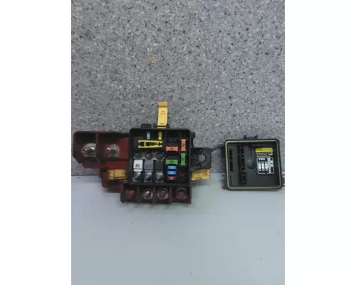 INTERNATIONAL LT FUSE BOX