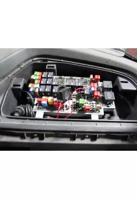 INTERNATIONAL LT FUSE BOX