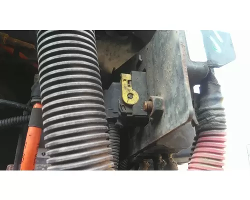 INTERNATIONAL LT FUSE BOX