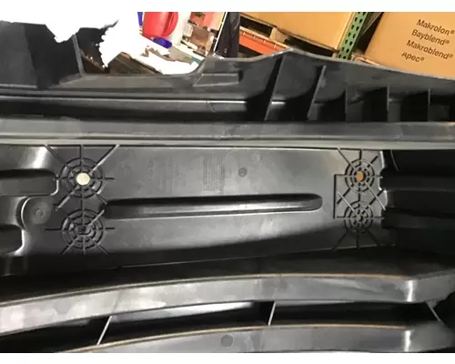 INTERNATIONAL LT Fender Extension