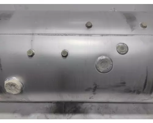 INTERNATIONAL LT Fuel Tank