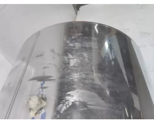 INTERNATIONAL LT Fuel Tank