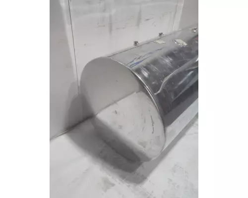 INTERNATIONAL LT Fuel Tank