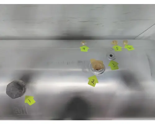 INTERNATIONAL LT Fuel Tank