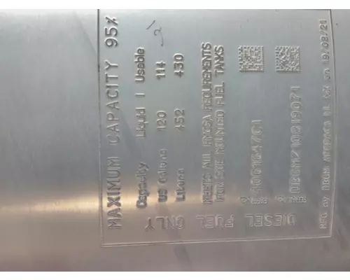 INTERNATIONAL LT Fuel Tank