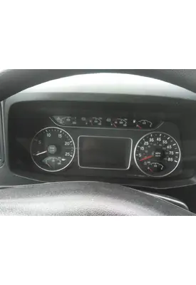 INTERNATIONAL LT GAUGE CLUSTER