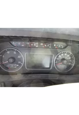 INTERNATIONAL LT GAUGE CLUSTER