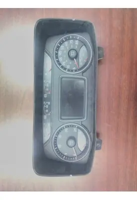 INTERNATIONAL LT GAUGE CLUSTER