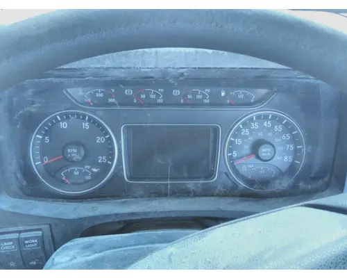 INTERNATIONAL LT GAUGE CLUSTER