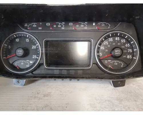 INTERNATIONAL LT GAUGE CLUSTER
