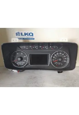 INTERNATIONAL LT GAUGE CLUSTER