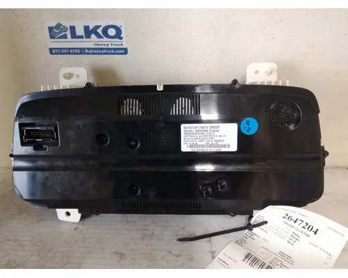 INTERNATIONAL LT GAUGE CLUSTER