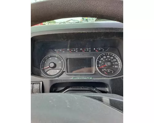 INTERNATIONAL LT GAUGE CLUSTER