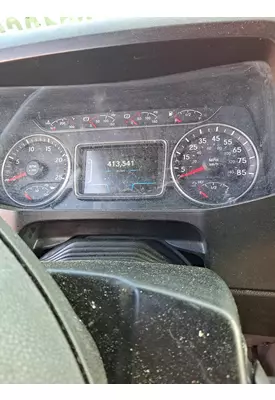 INTERNATIONAL LT GAUGE CLUSTER