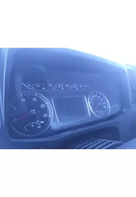 INTERNATIONAL LT GAUGE CLUSTER