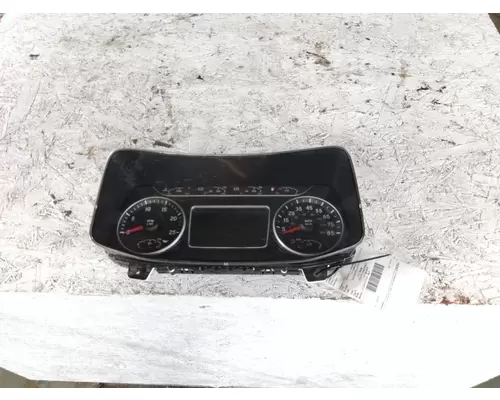 INTERNATIONAL LT GAUGE CLUSTER