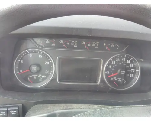 INTERNATIONAL LT GAUGE CLUSTER