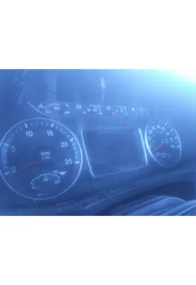 INTERNATIONAL LT GAUGE CLUSTER