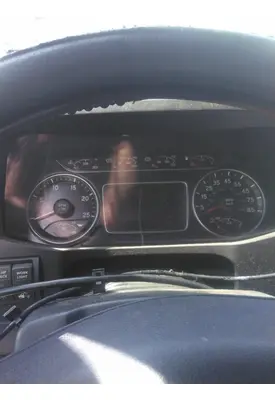 INTERNATIONAL LT GAUGE CLUSTER