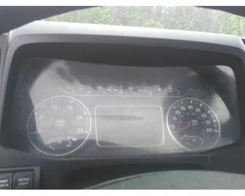 INTERNATIONAL LT GAUGE CLUSTER