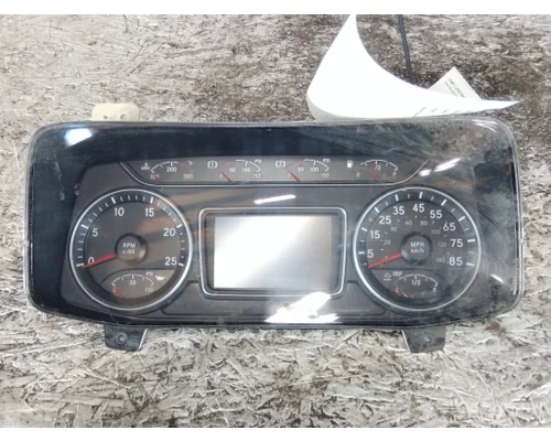 INTERNATIONAL LT GAUGE CLUSTER