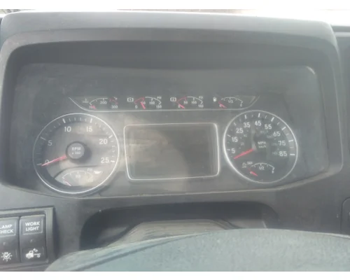 INTERNATIONAL LT GAUGE CLUSTER