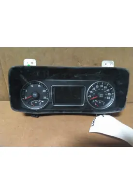 INTERNATIONAL LT GAUGE CLUSTER