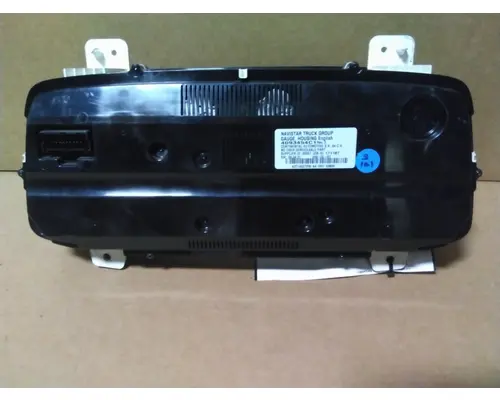 INTERNATIONAL LT GAUGE CLUSTER