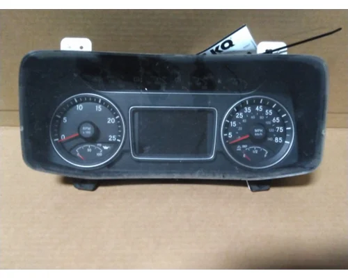 INTERNATIONAL LT GAUGE CLUSTER