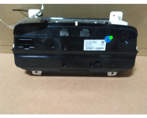 INTERNATIONAL LT GAUGE CLUSTER