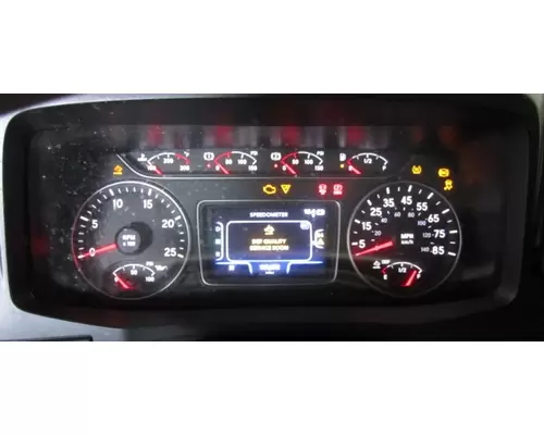 INTERNATIONAL LT GAUGE CLUSTER