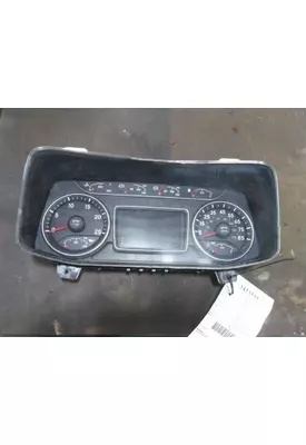 INTERNATIONAL LT GAUGE CLUSTER