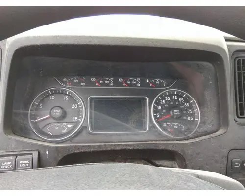 INTERNATIONAL LT GAUGE CLUSTER