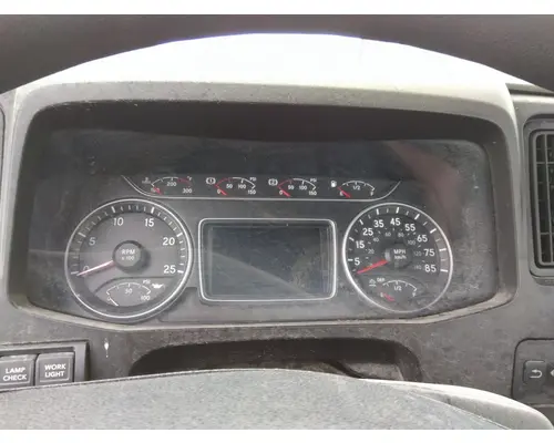 INTERNATIONAL LT GAUGE CLUSTER