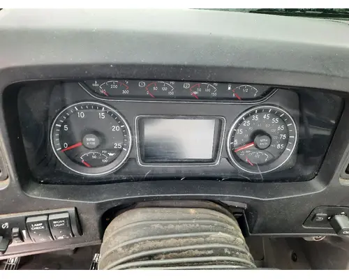 INTERNATIONAL LT GAUGE CLUSTER